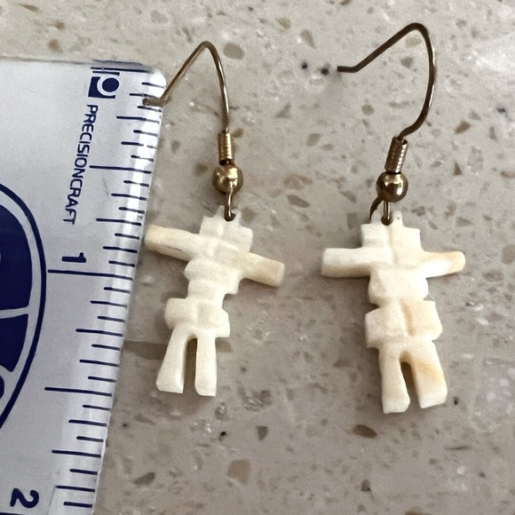 Jewelry - Inuksuk earrings